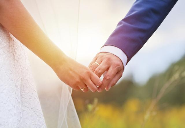 上海出轨调查取证：男人有外遇还会对老婆有兴趣吗